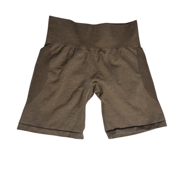 NVGTN tan speckled biker seamless shorts size Medium - Picture 1 of 5